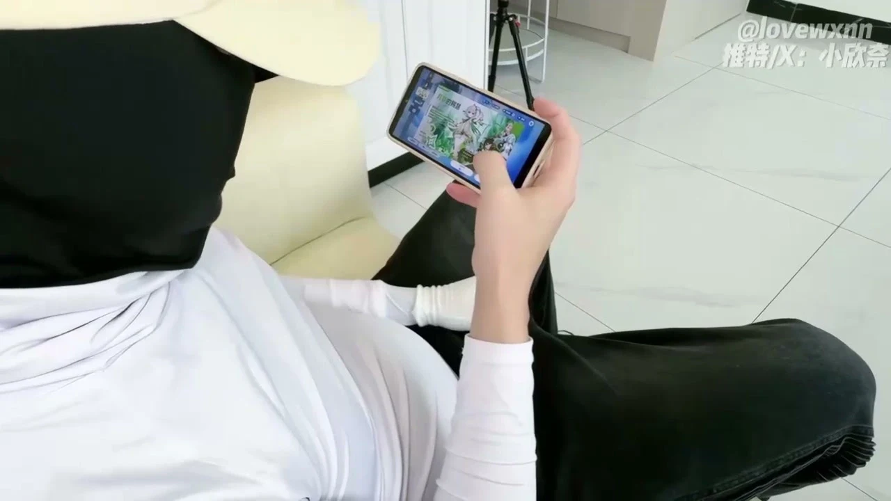 纳西妲被主人爸爸操的骚叫不停