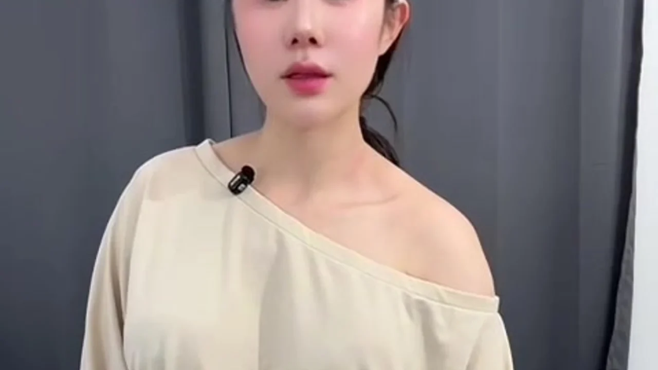 网黄第一骚货汐梦瑶绿帽女神 小姨子勾搭姐夫三部 奇葩姿势颠覆男女传统